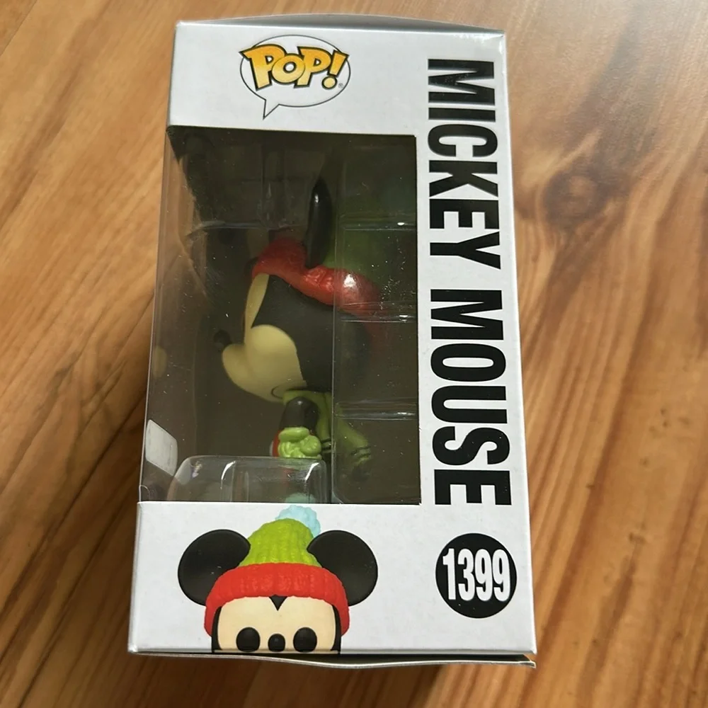 Funko Red and Green Mickey Mouse Action Figure‎